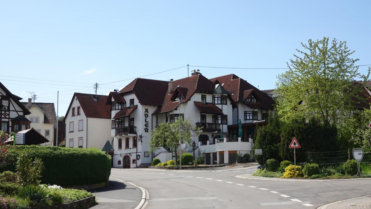 Hotel Adler Lauda-Königshofen Exteriör bild