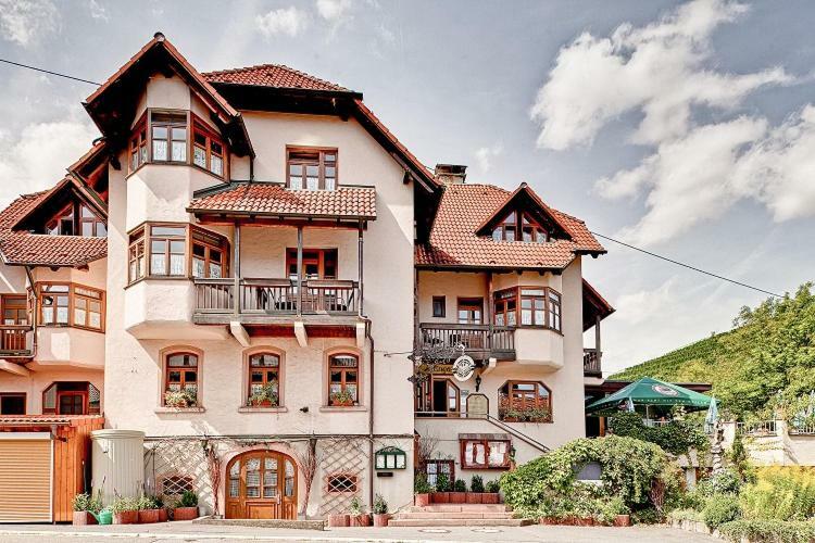 Hotel Adler Lauda-Königshofen Exteriör bild